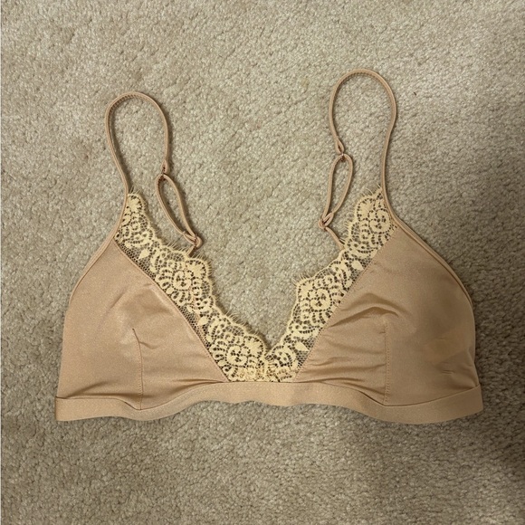 Lace trim bralette - Picture 1 of 3